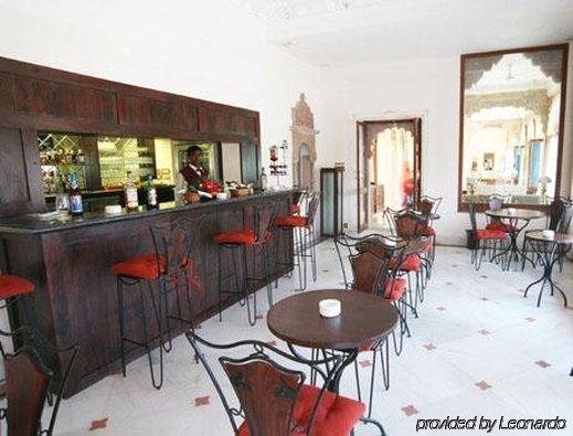 Fateh Bagh Hotell Ranakpur Restaurang bild