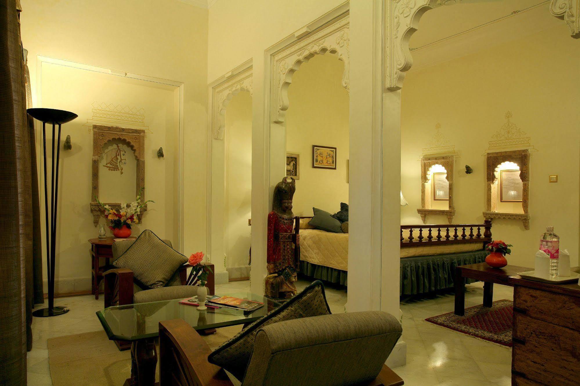 Fateh Bagh Hotell Ranakpur Exteriör bild